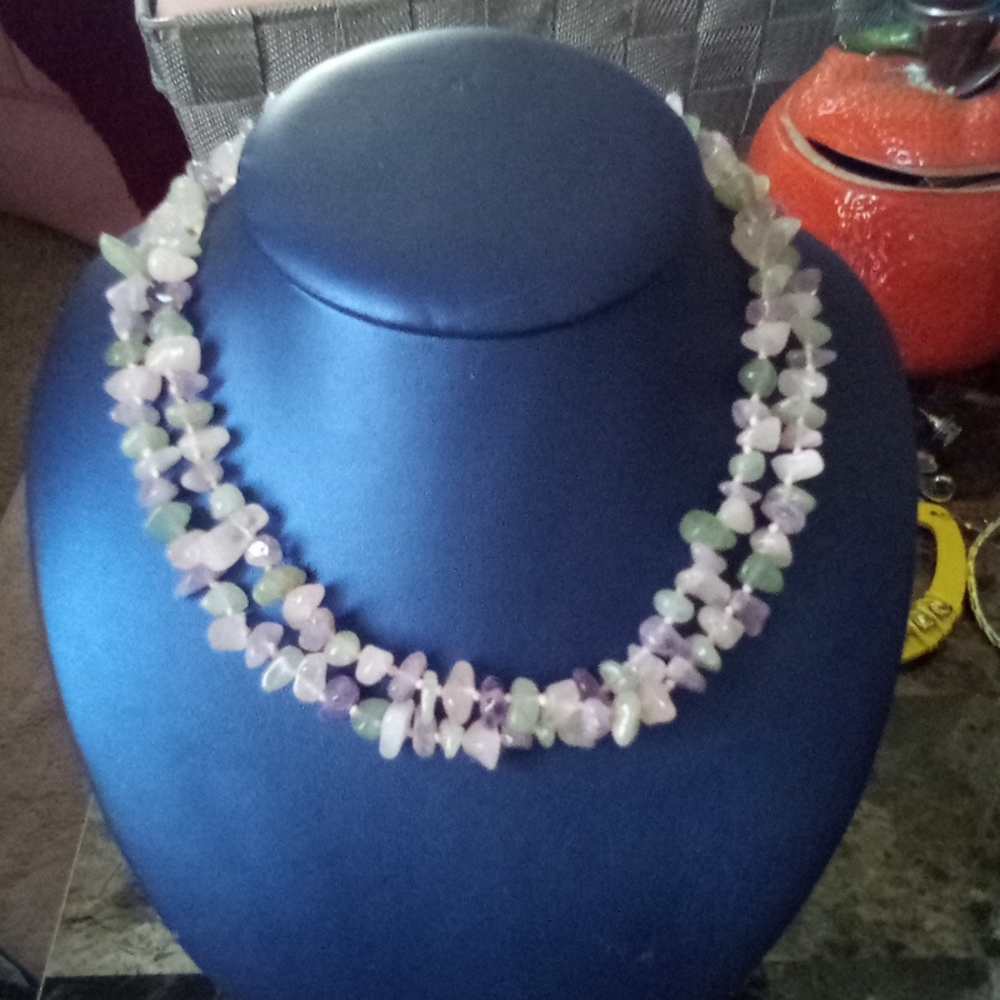 A gorgeous necklace..